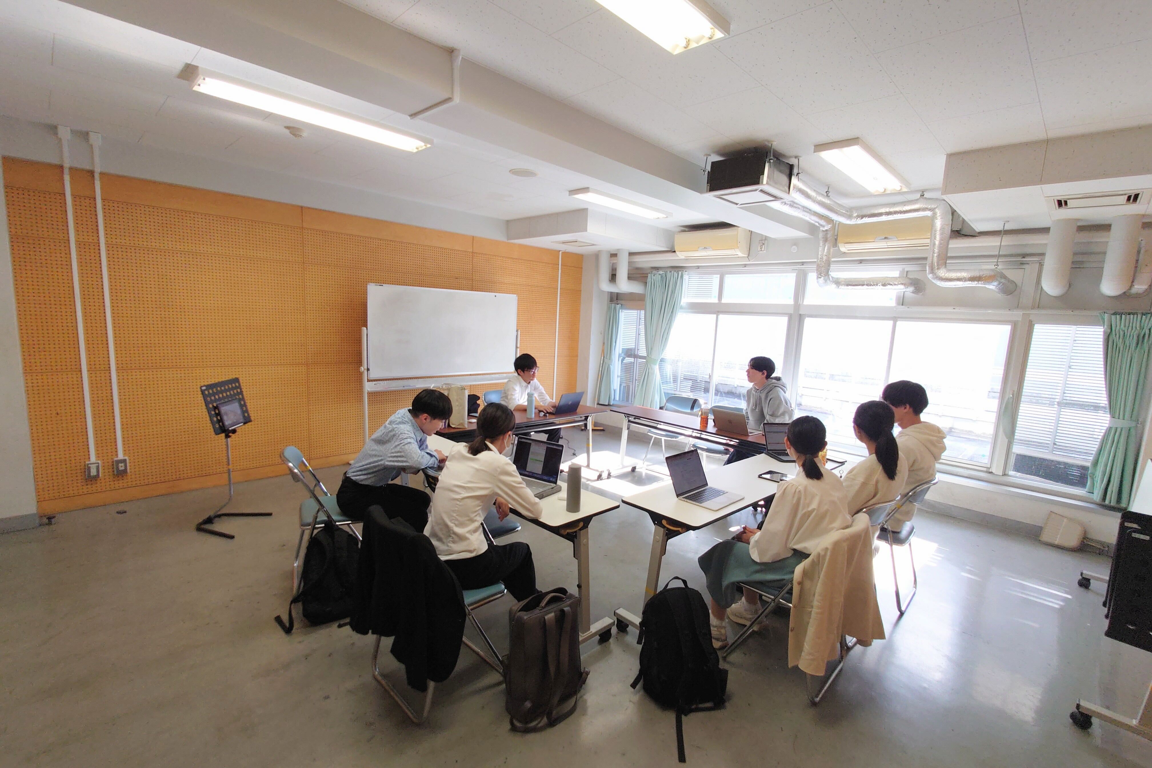 支部のミーティングの様子