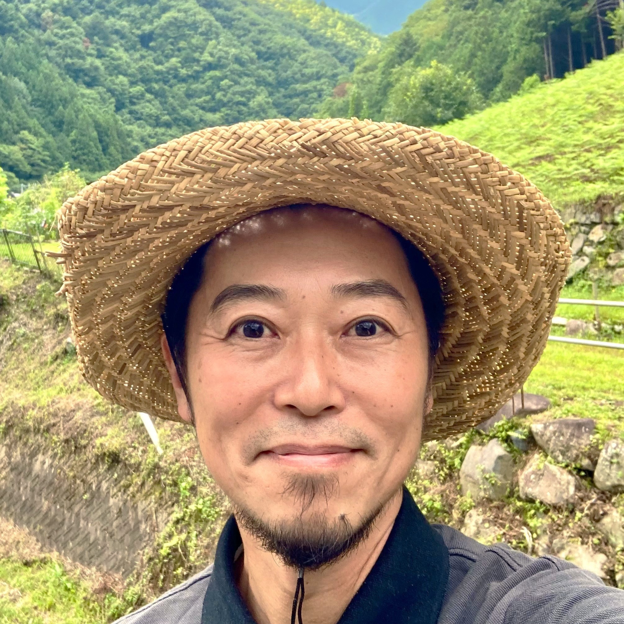 尾﨑さんプロフィール