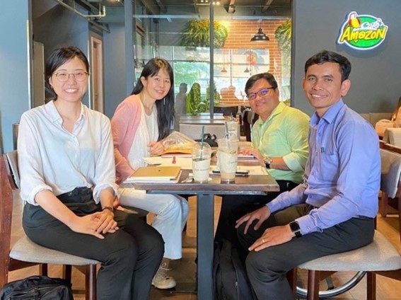 カンボジアで障がい者支援NGOを展開するサミス氏と企業様とのマッチングの様子